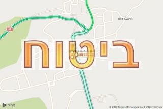 סוכן ביטוח במסעדה